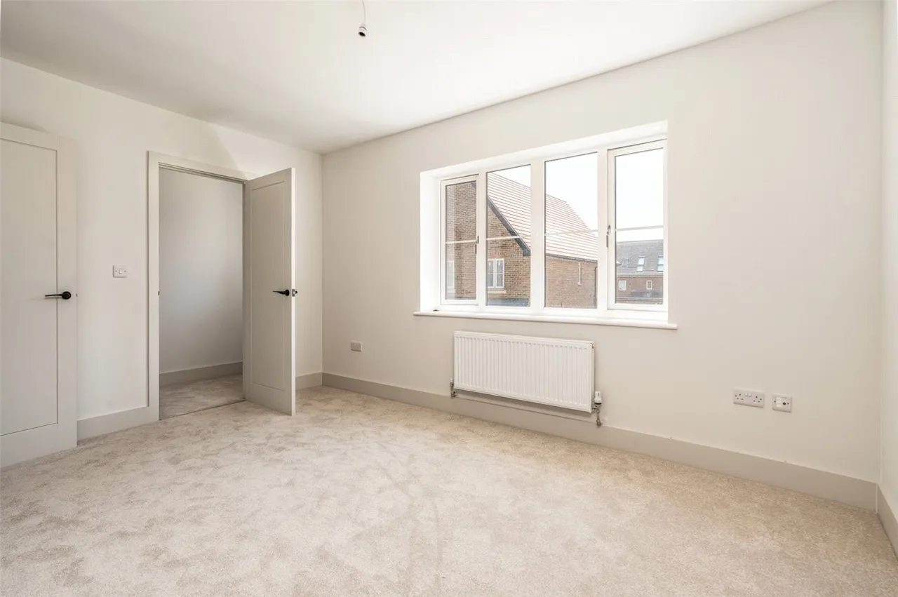 Angmering, BN16, photo 9