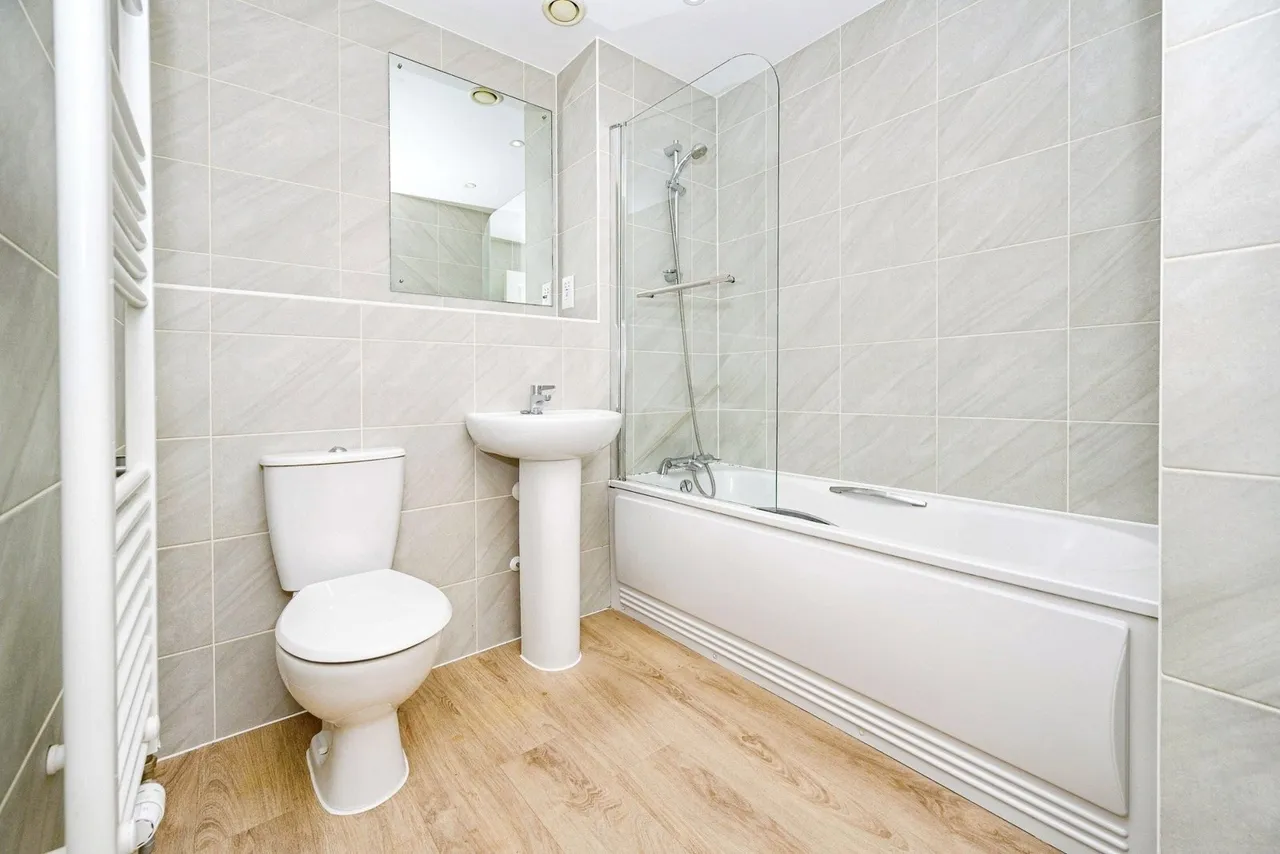 Fedora Court, Bongrace Walk, Luton, Bedfordshire, LU4, photo 6
