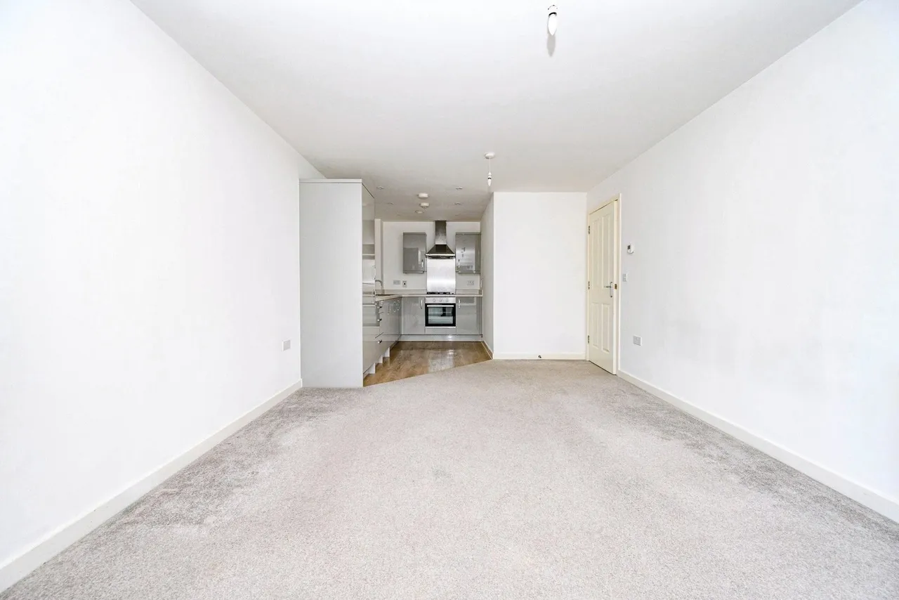Fedora Court, Bongrace Walk, Luton, Bedfordshire, LU4, photo 5