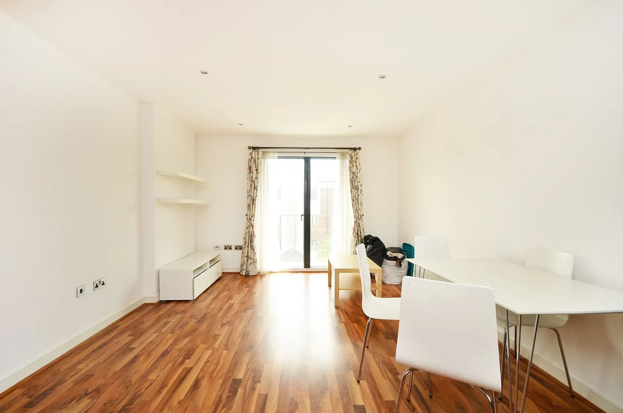2 bed flat for sale — 30 Kings Quarter Apartments, 170 Copenhagen Street, London