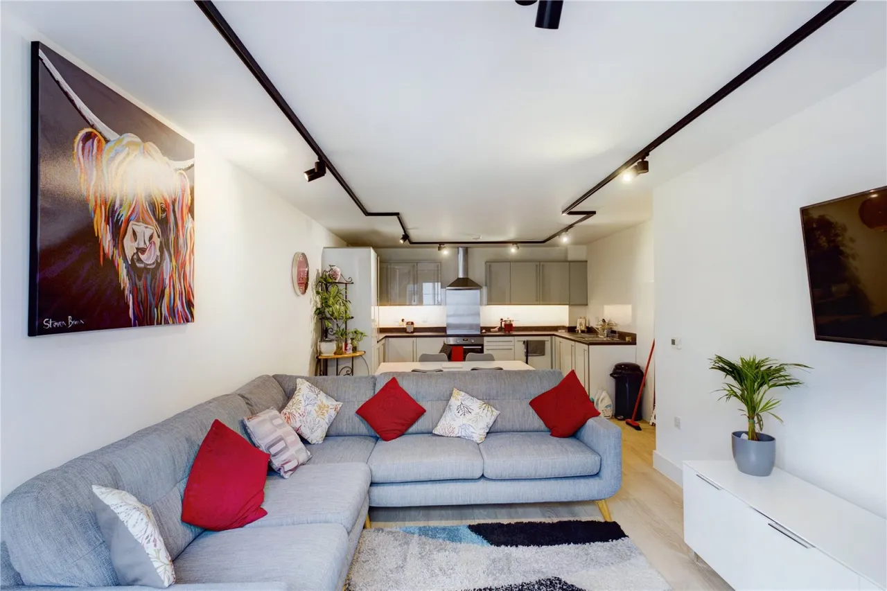 Kelvin Road, Newbury, RG14, photo 8