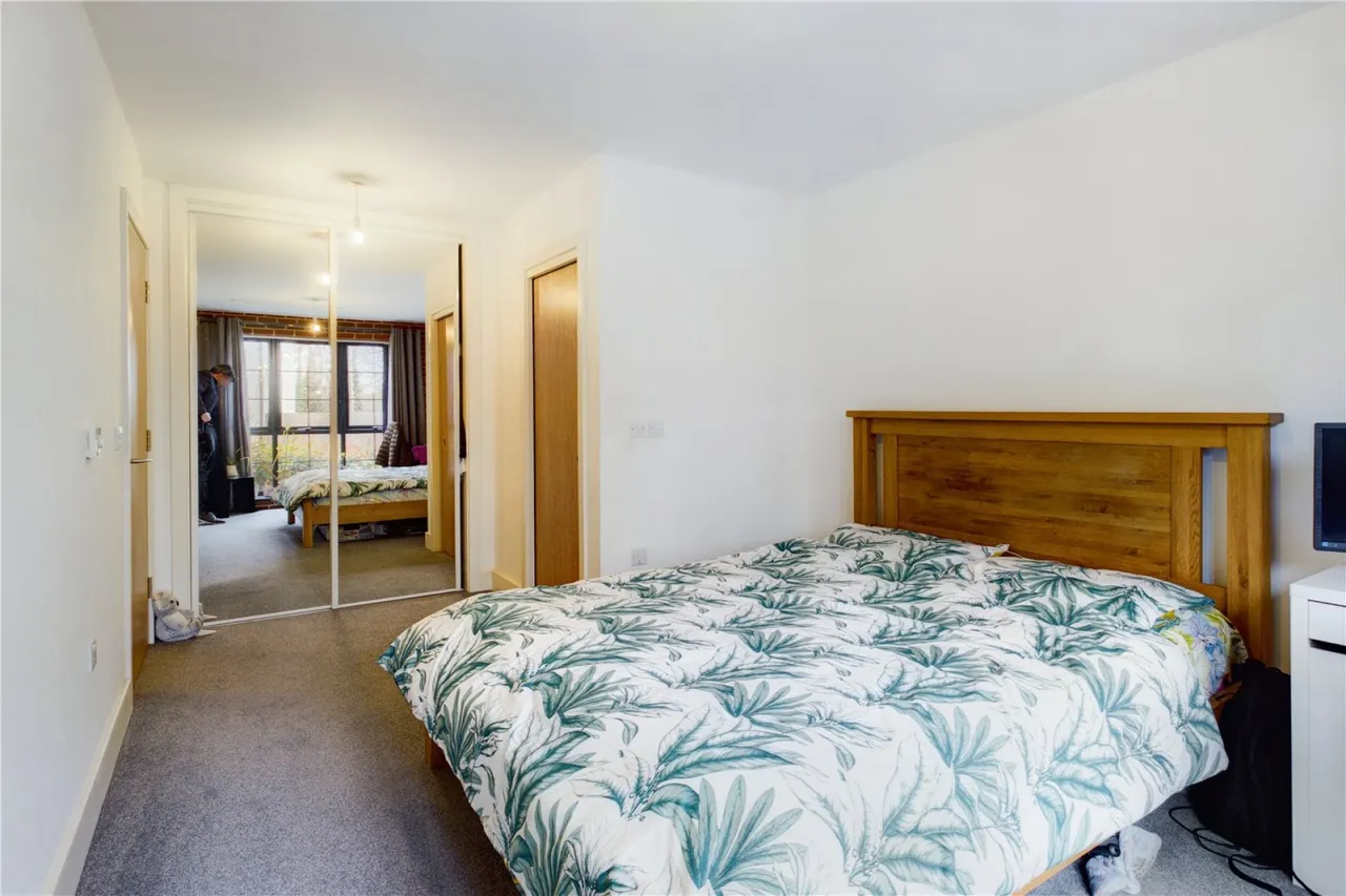 Kelvin Road, Newbury, RG14, photo 11