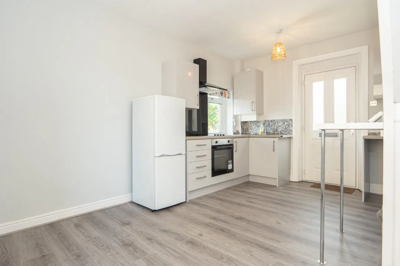 Greentop, Pudsey, LS28, photo 2