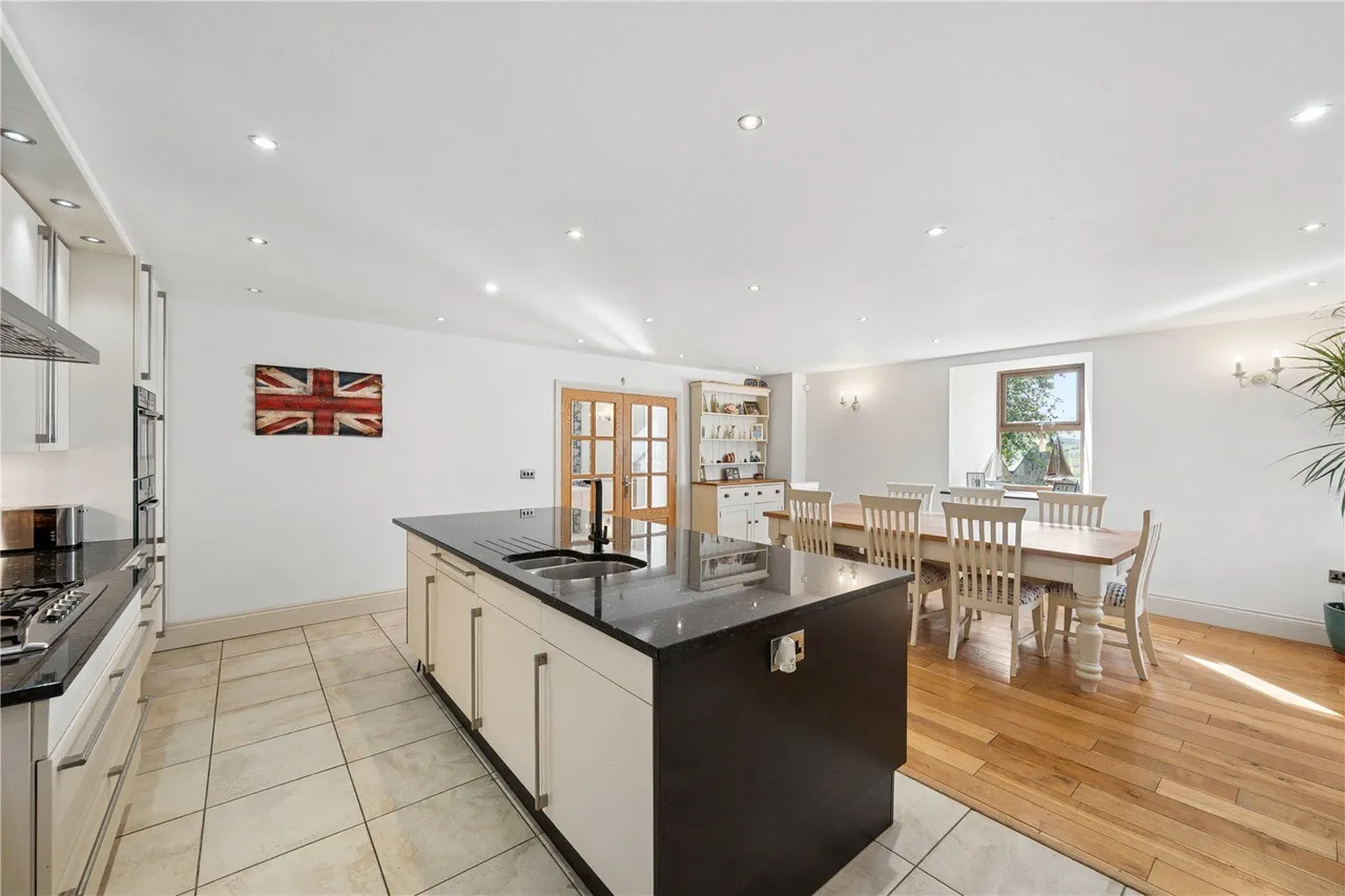 Long Preston, Skipton, BD23, photo 5