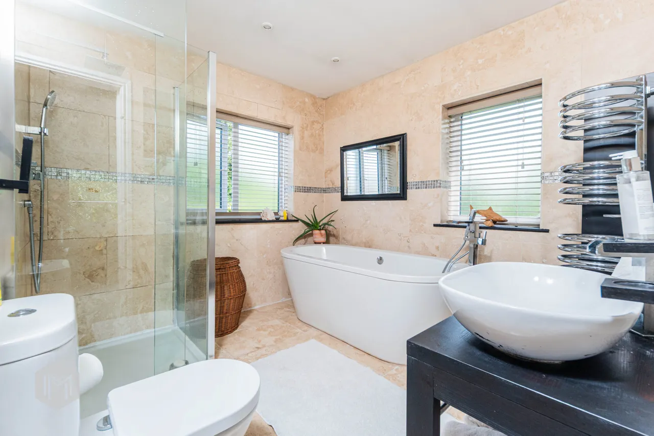 Hough Fold Way, Bolton, BL2 3JW, photo 9