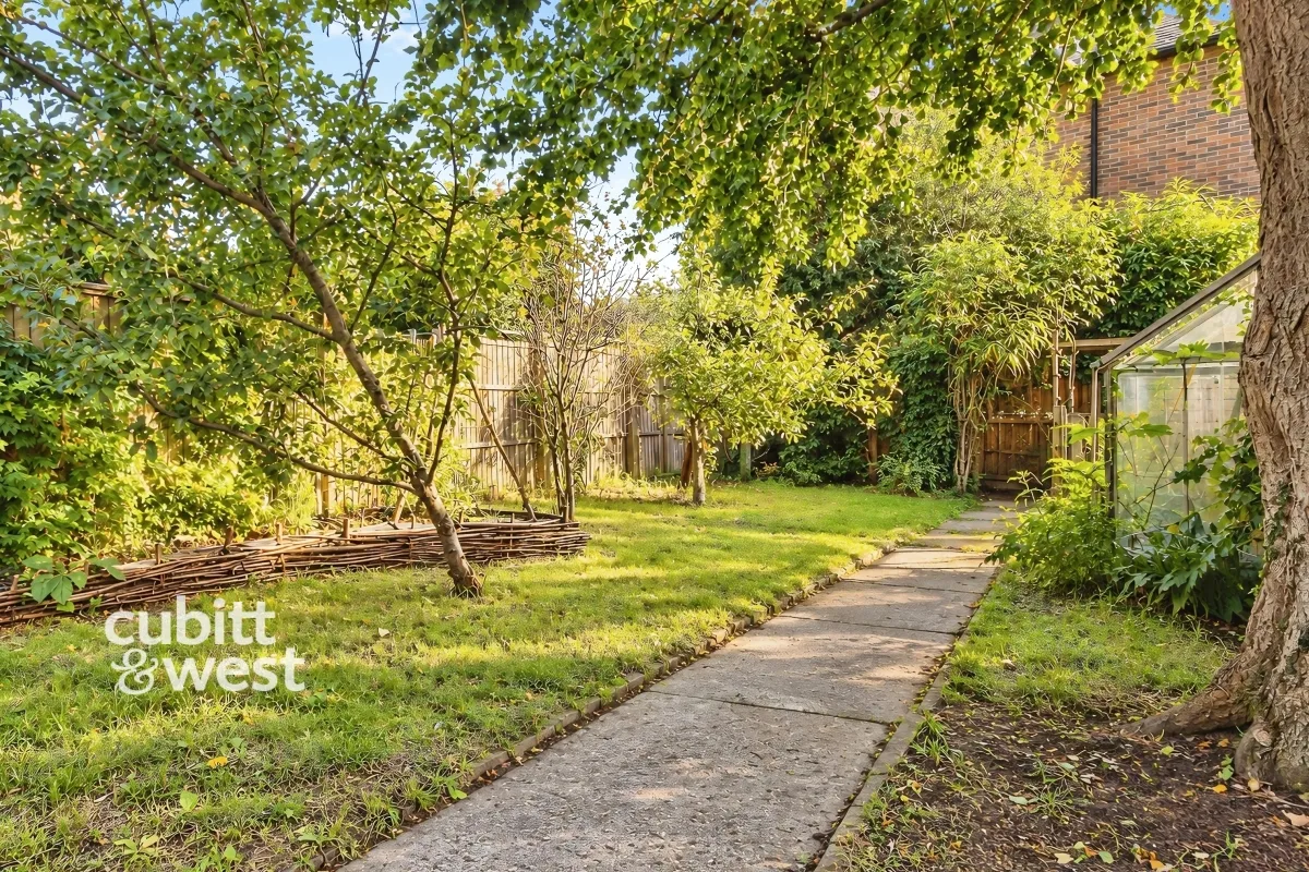 Church Way, Singleton, PO18, photo 5