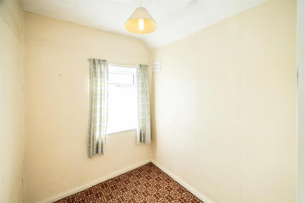 Beechwood Drive, Halifax, HX2, photo 10