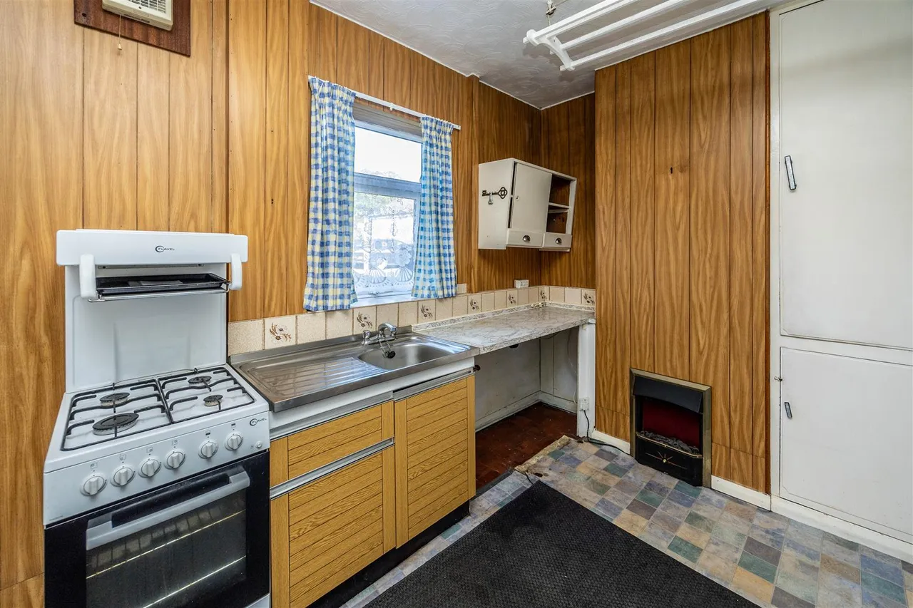 Beechwood Drive, Halifax, HX2, photo 6