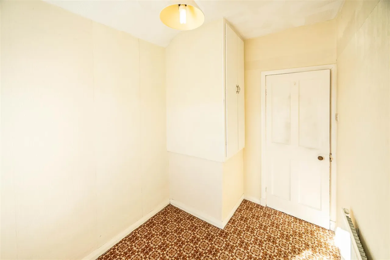 Beechwood Drive, Halifax, HX2, photo 9