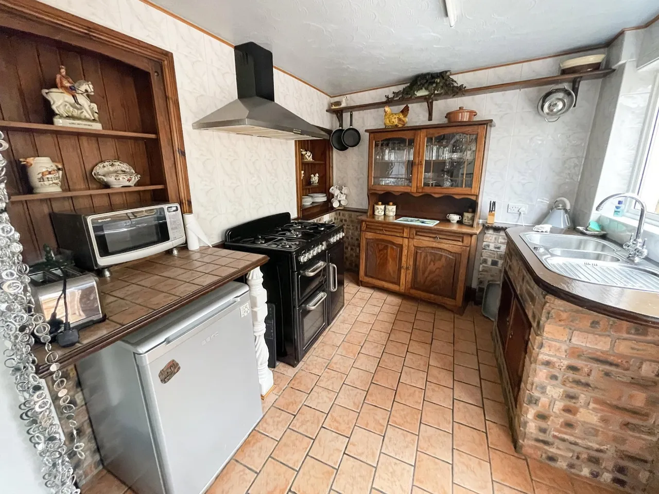 Maes Hyfryd Road, Holyhead, LL65, photo 17