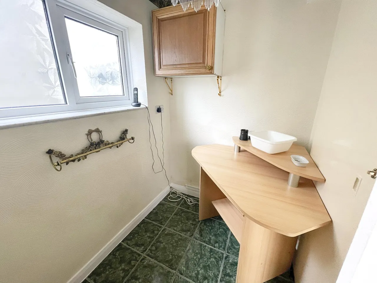 Maes Hyfryd Road, Holyhead, LL65, photo 20