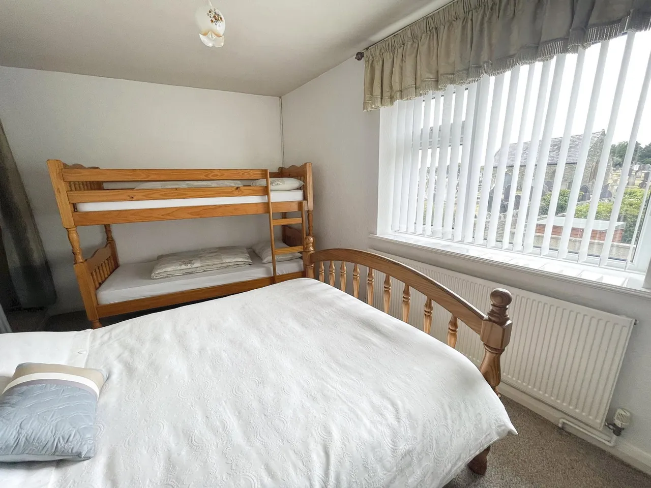 Maes Hyfryd Road, Holyhead, LL65, photo 27