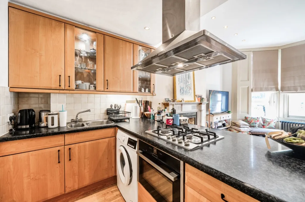 Gayton Crescent, Hampstead Village, NW3, photo 15