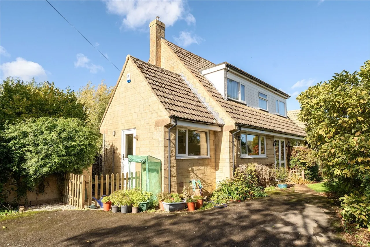 Oxenton, Cheltenham, GL52, photo 14
