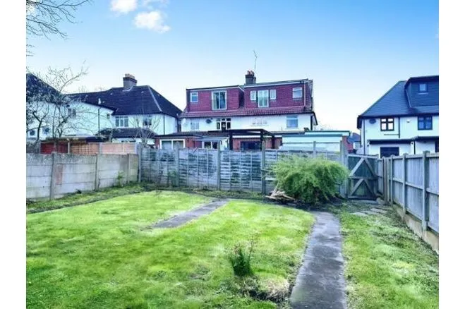 Whitchurch Lane, Edgware, HA8, photo 10