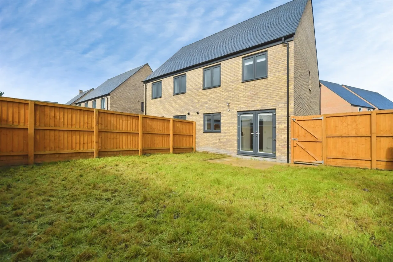 Weavers Road, Darley Dale, DE4, photo 14
