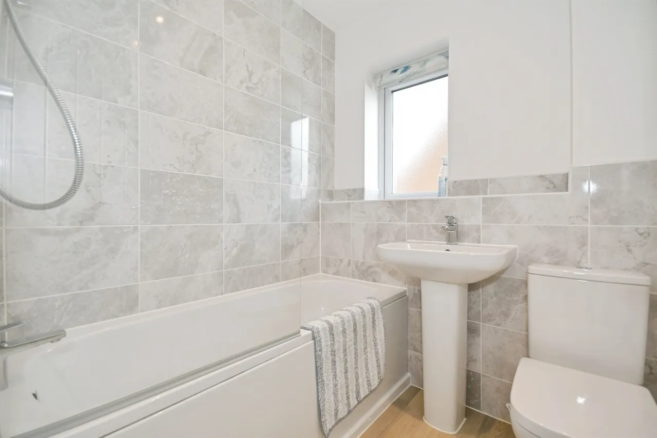 Weavers Road, Darley Dale, DE4, photo 7
