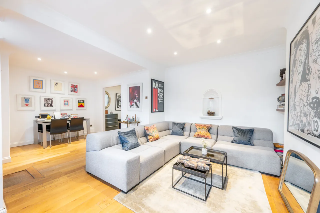 Flat K, 67 Harrington Gardens, London, photo 9