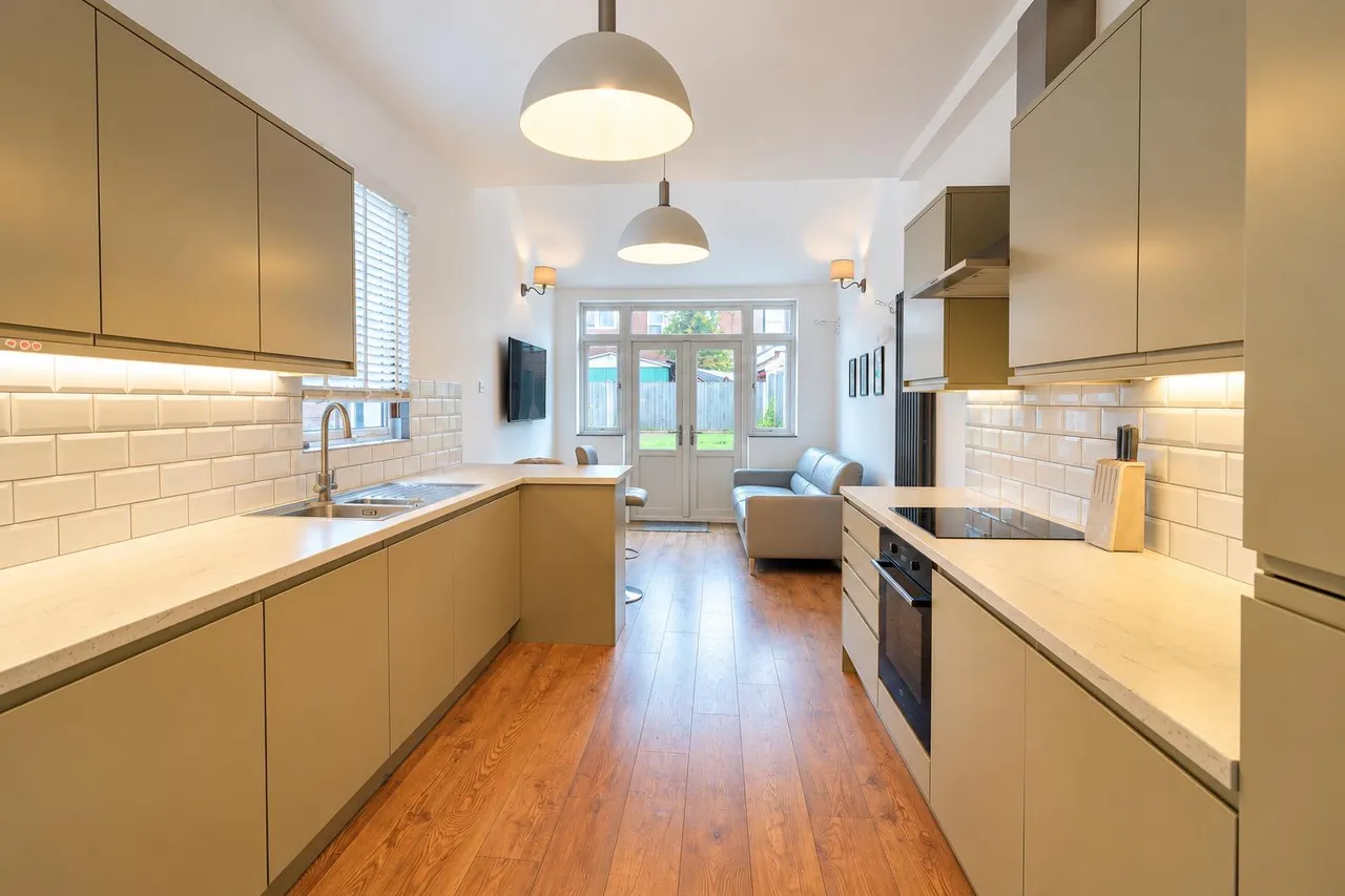 Albany Avenue, Westcliff-On-Sea, photo 6