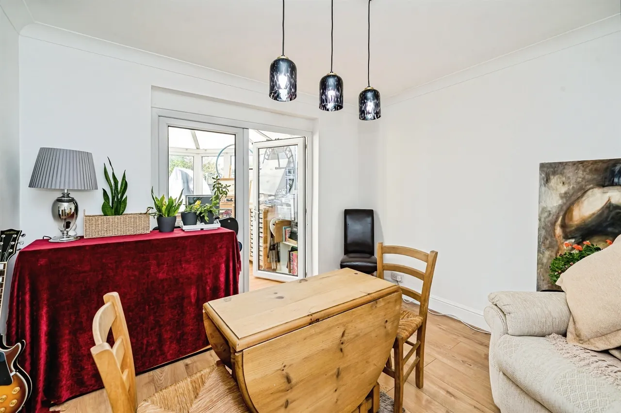 Abbotts Way, Slough, SL1, photo 8