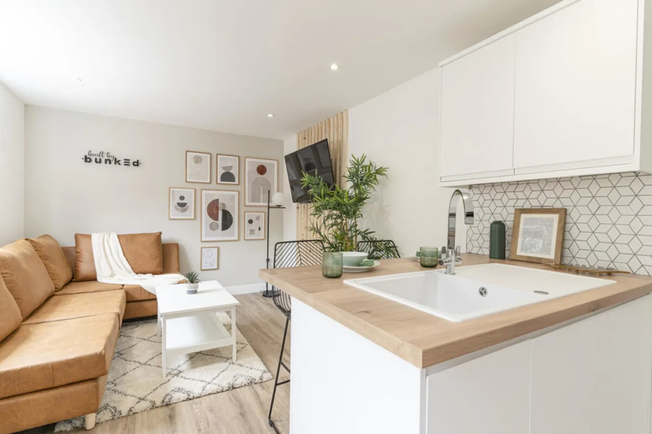 Firmstone Road , Winnall, photo 6