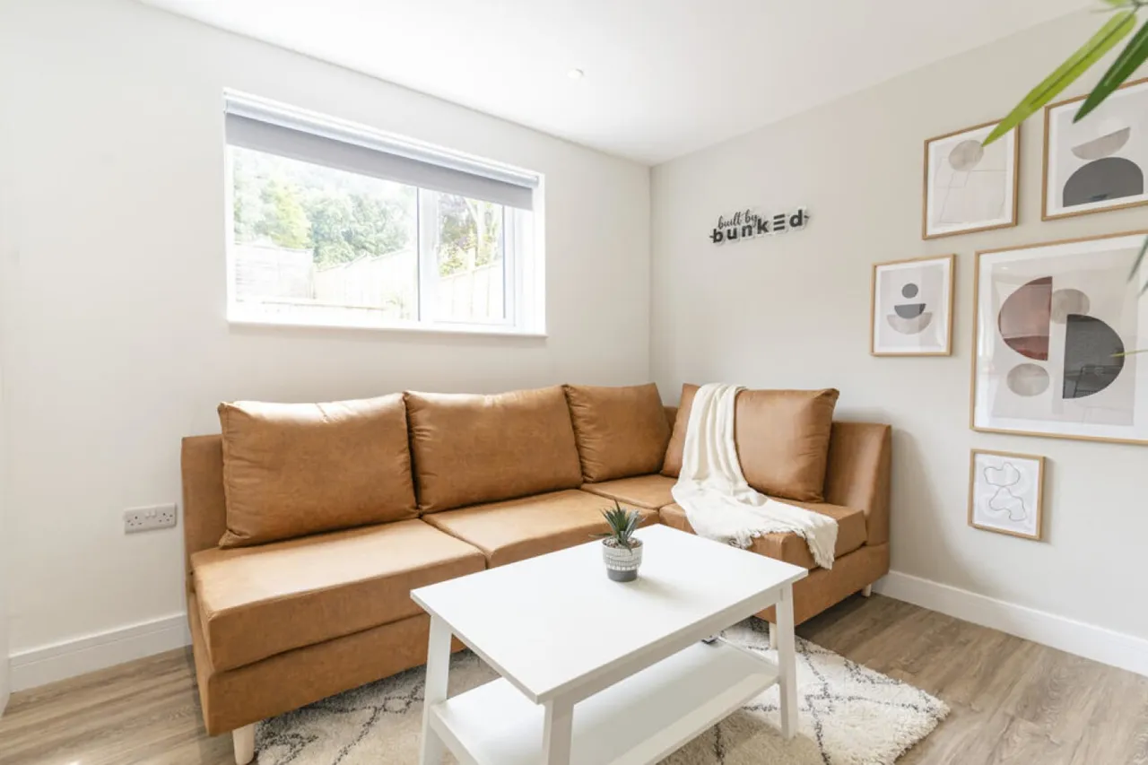 Firmstone Road , Winnall, photo 12