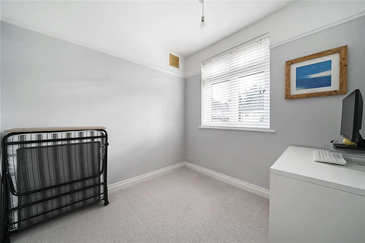 Horncastle Road, SE12, photo 10