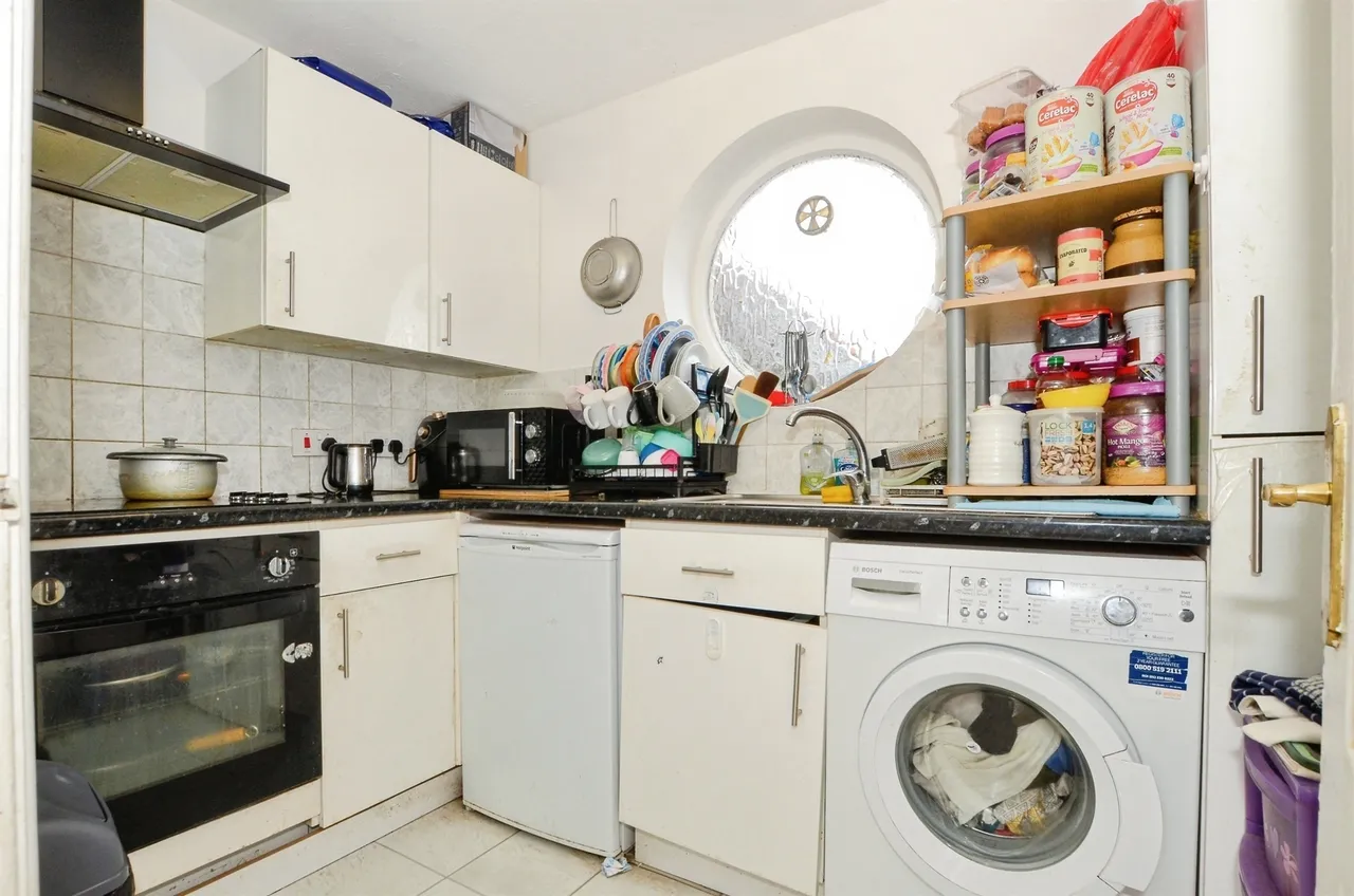 Walsingham Close, Hatfield, AL10, photo 4