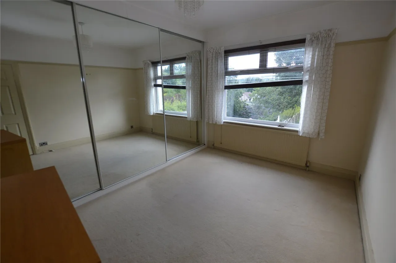 Brooklands Crescent, Sheffield, S10, photo 13