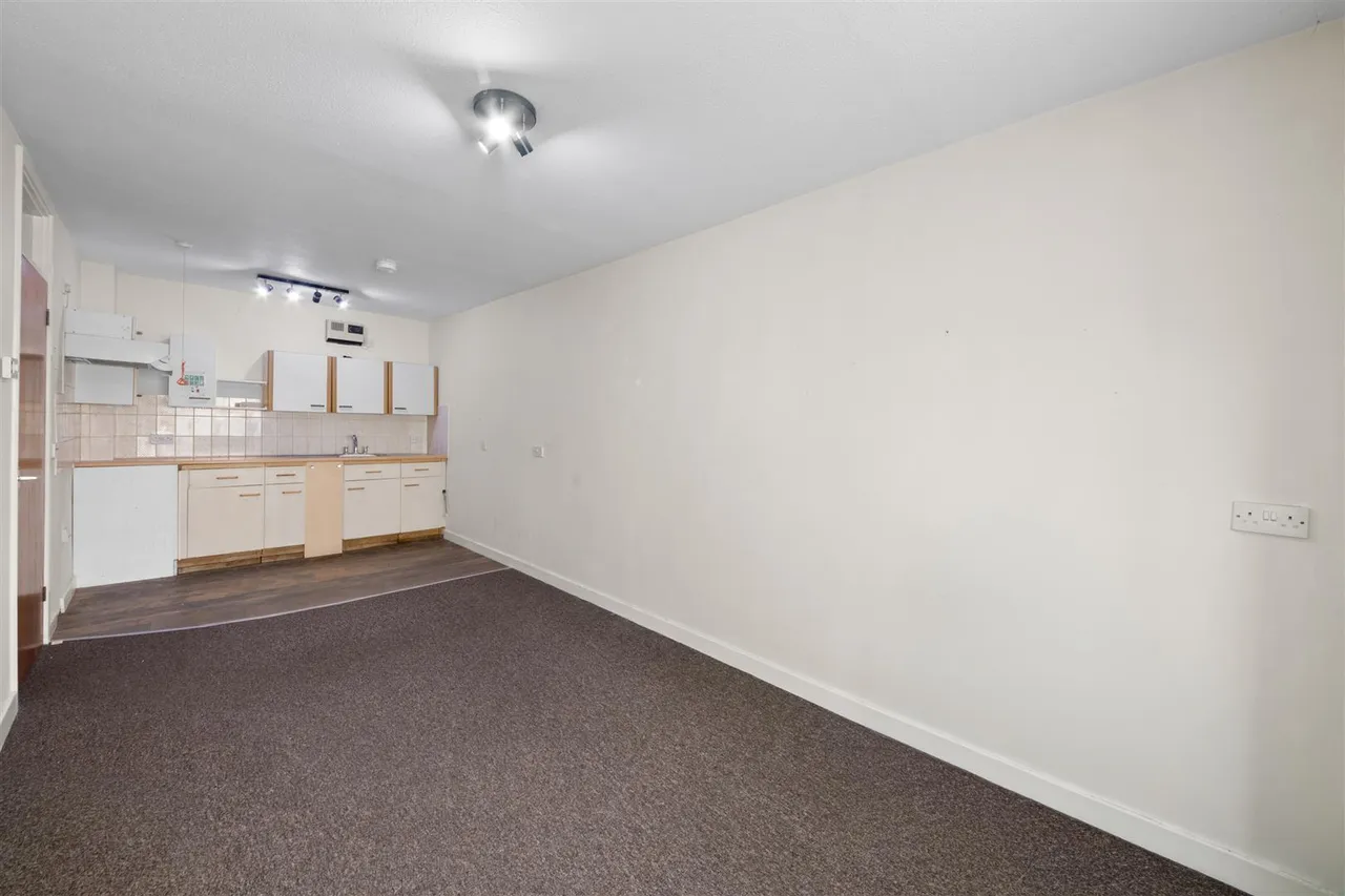Corbins Lane, Harrow, photo 2