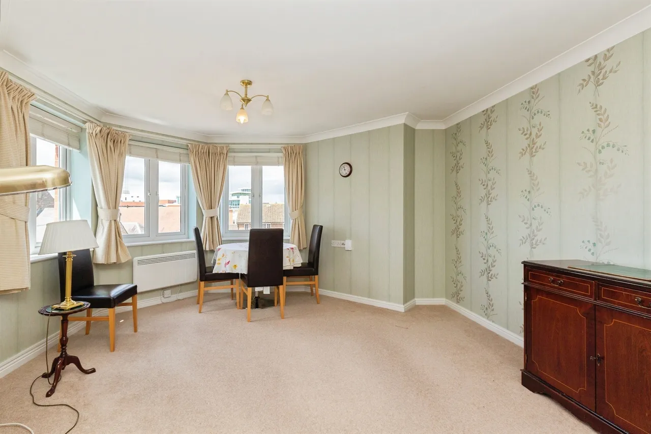 Croft Road, Aylesbury, HP21, photo 6