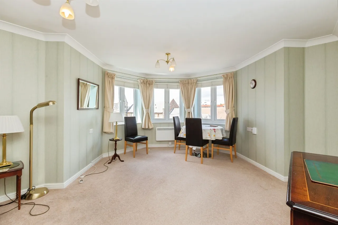 Croft Road, Aylesbury, HP21, photo 5