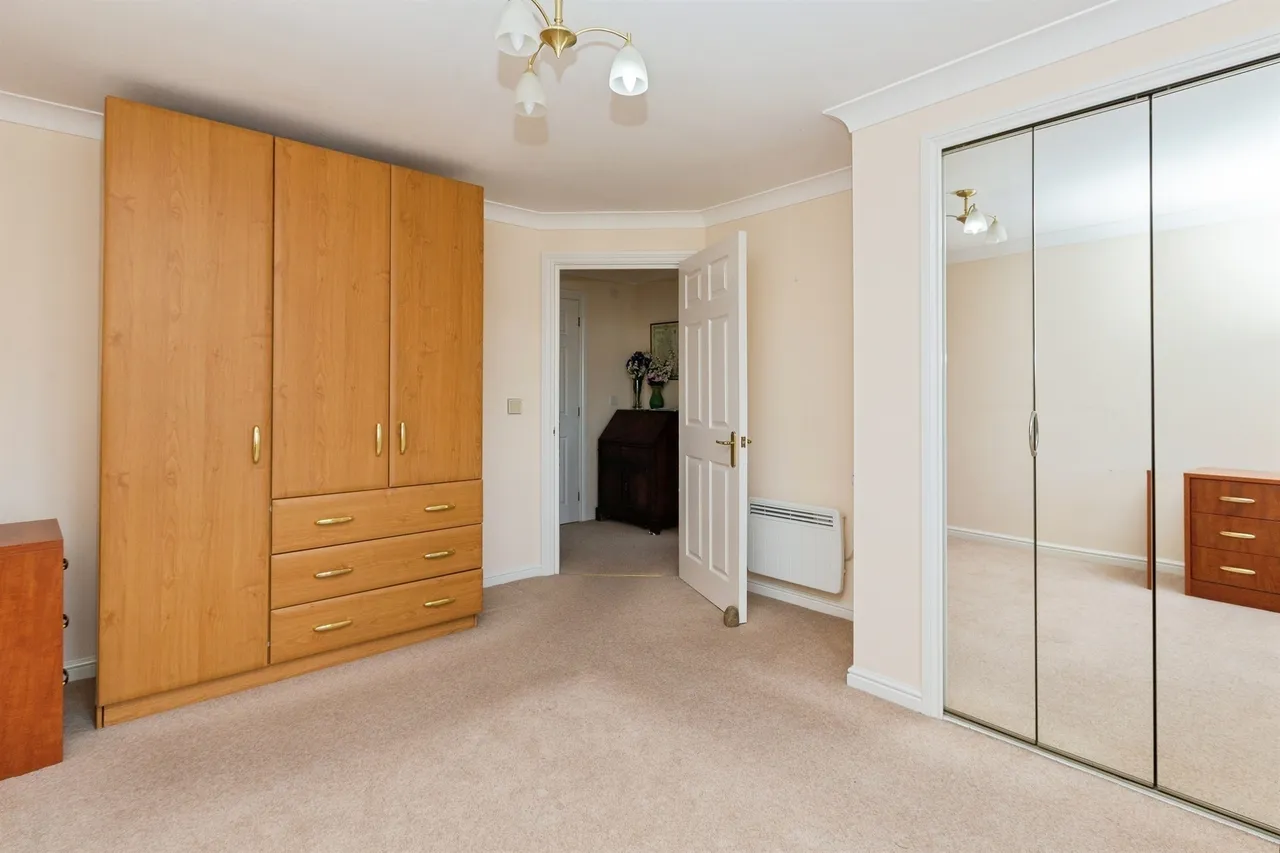 Croft Road, Aylesbury, HP21, photo 11