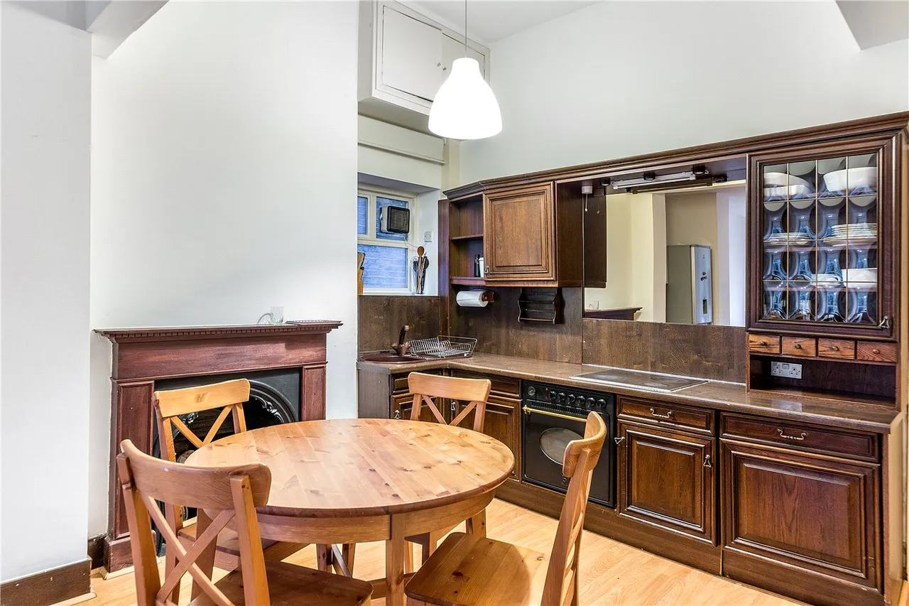 Eaton Rise, London, W5, photo 4