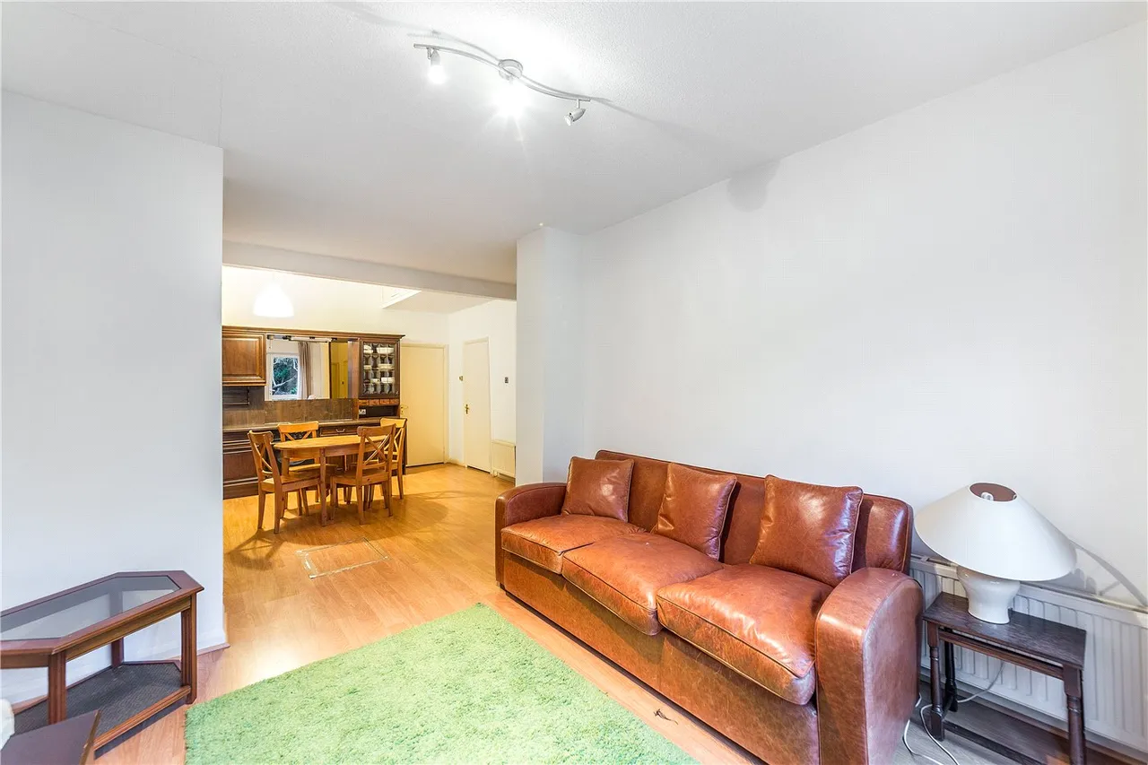Eaton Rise, London, W5, photo 5