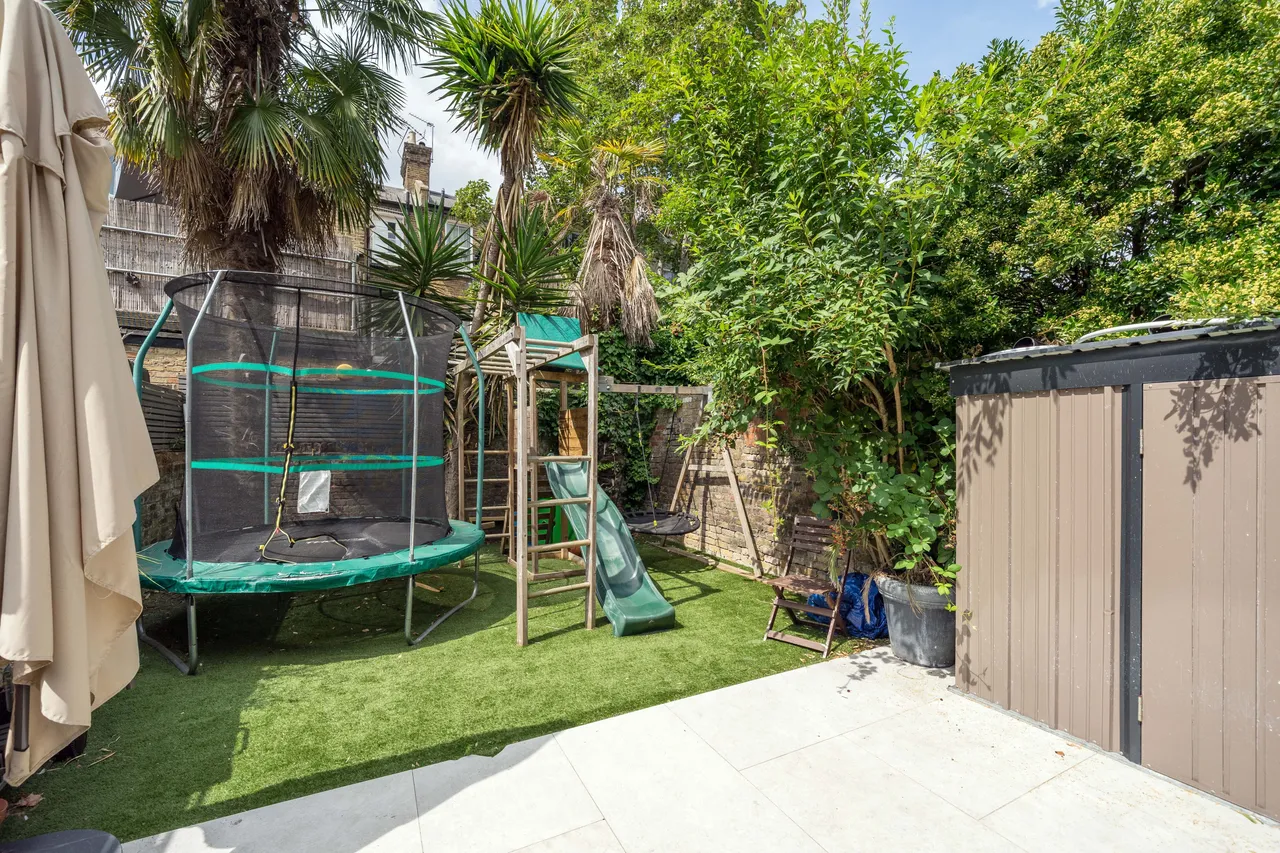 Fernhead Road, London, W9, photo 8