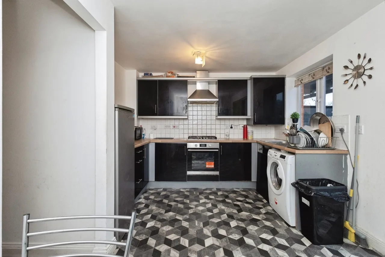 Stephen Oake Close, Manchester, Greater Manchester, M8, photo 3