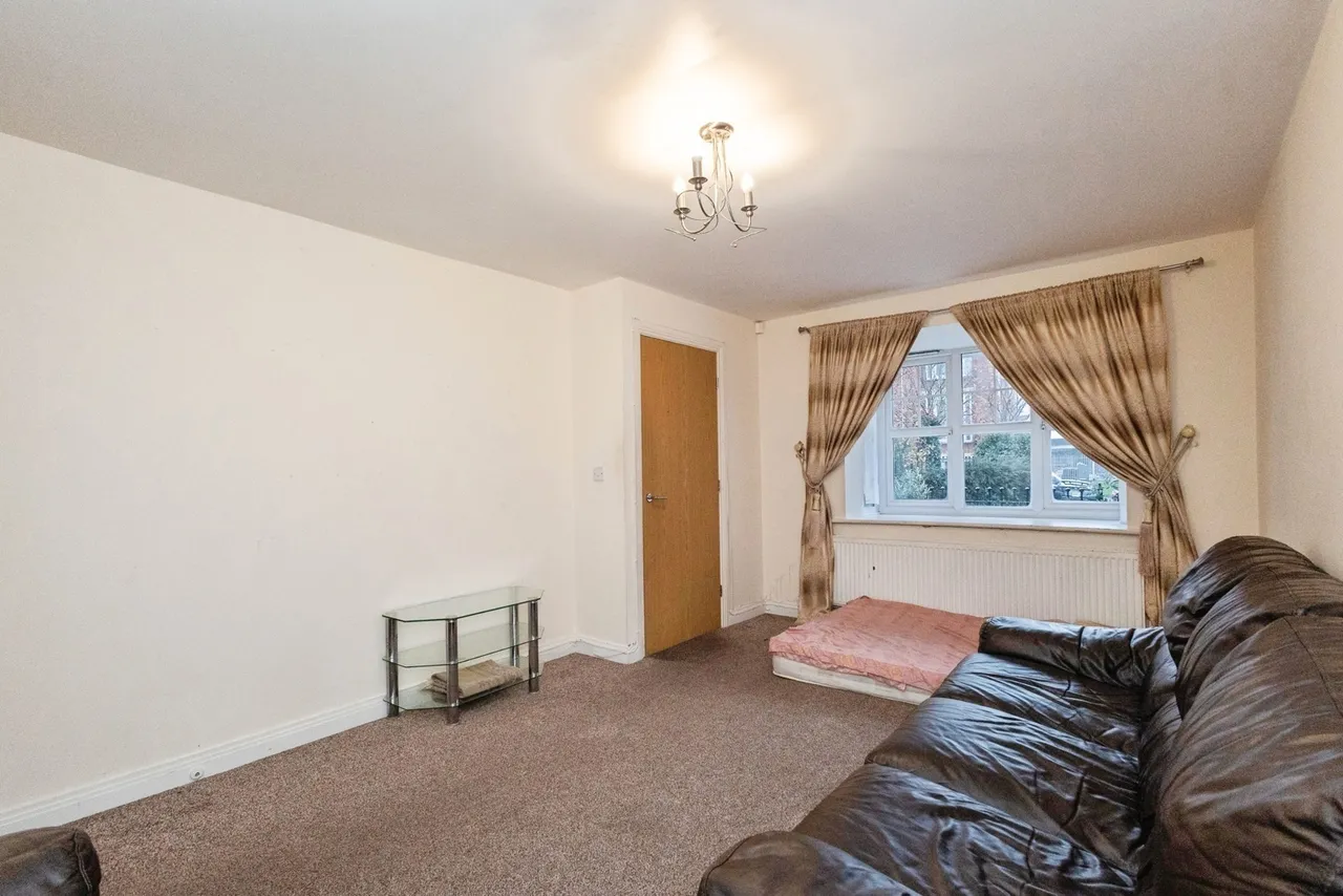 Stephen Oake Close, Manchester, Greater Manchester, M8, photo 4