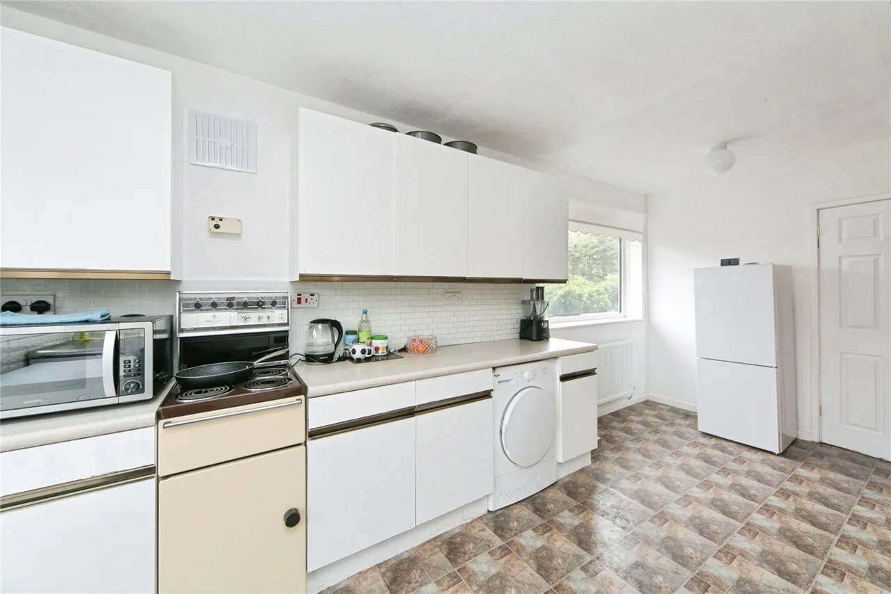 Top Llan Road, Colwyn Bay, LL28, photo 5