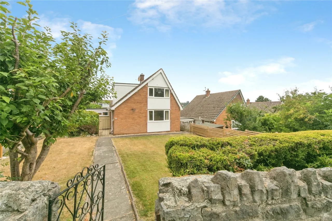Top Llan Road, Colwyn Bay, LL28, photo 18