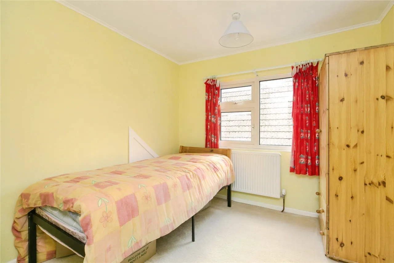 Top Llan Road, Colwyn Bay, LL28, photo 9