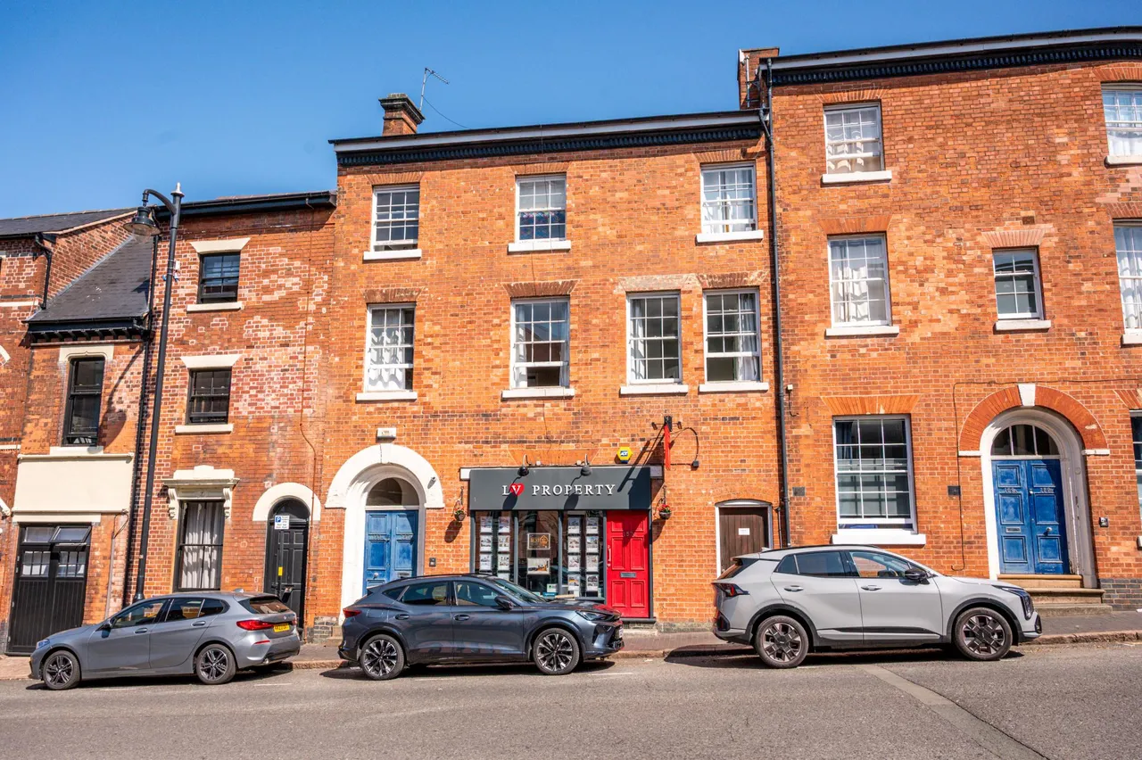 1 bed flat for sale, Warstone Lane, Birmingham, B18