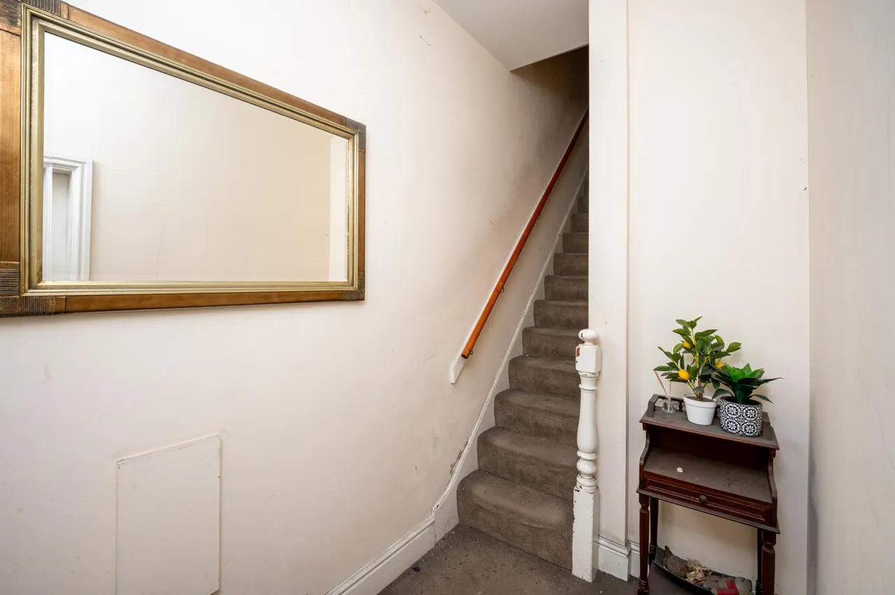 Warstone Lane, Birmingham, B18, photo 2