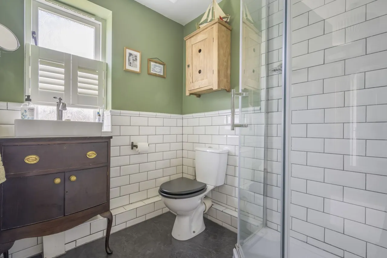 Parklands, Malmesbury, SN16, photo 14