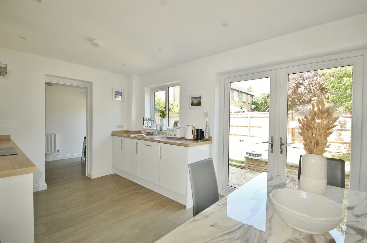 Burwell Meadow, Witney, OX28, photo 6