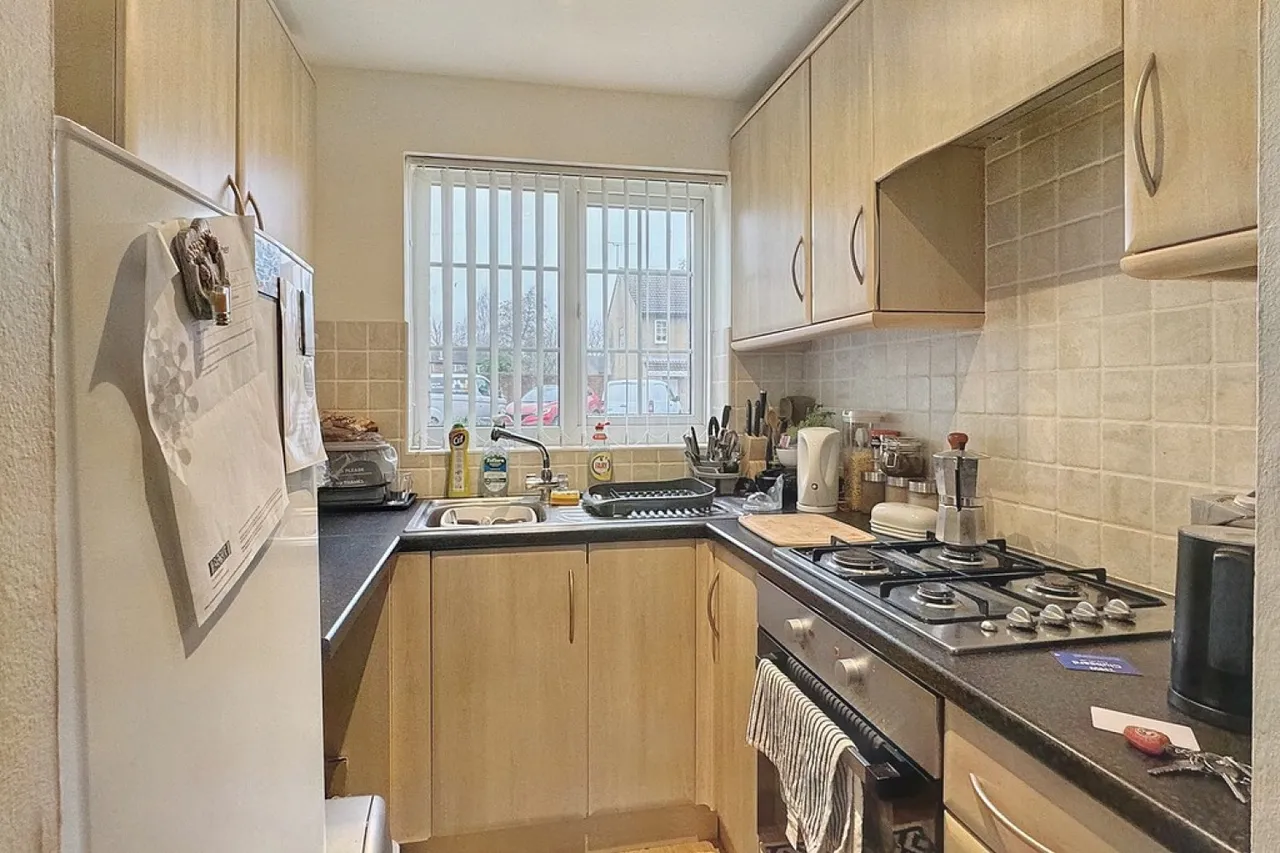 Manorfield, Ashford, photo 4