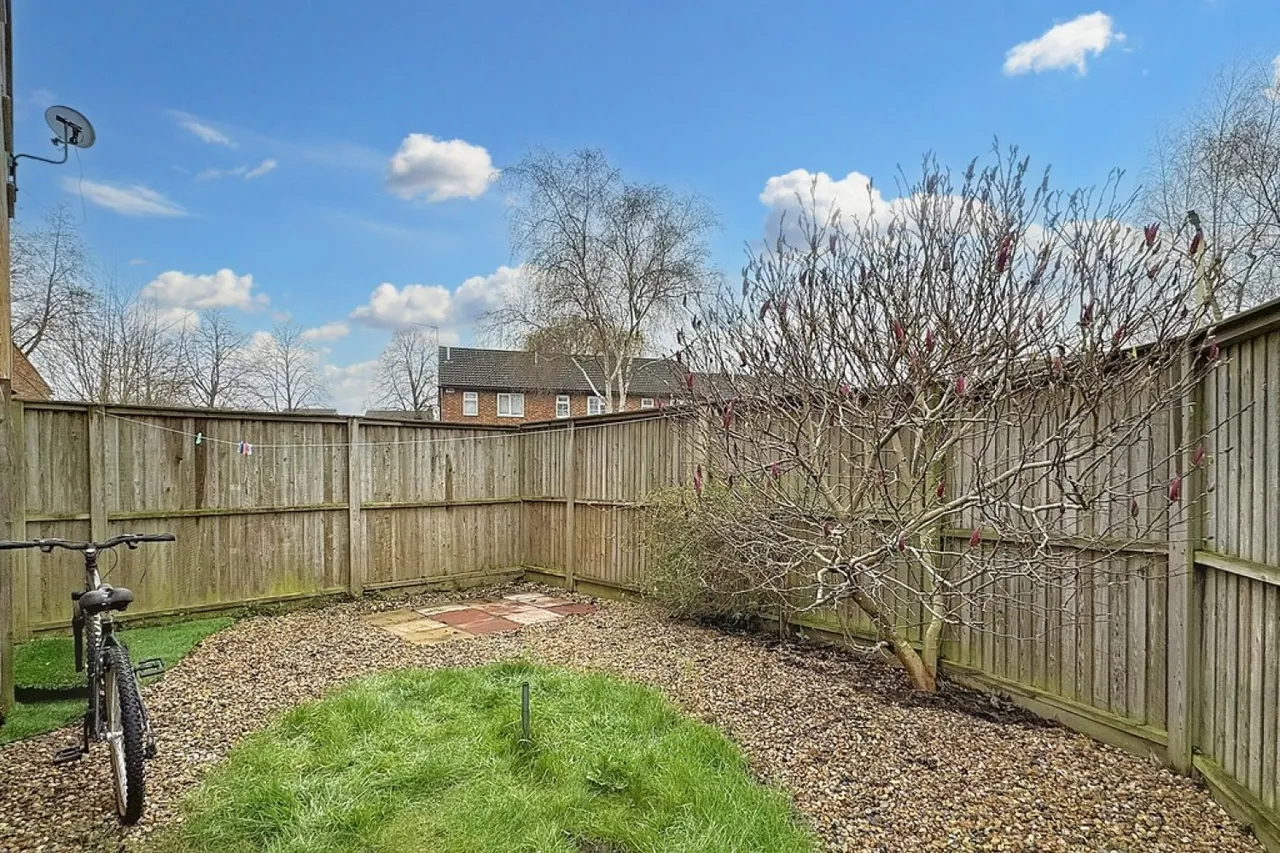 Manorfield, Ashford, photo 8