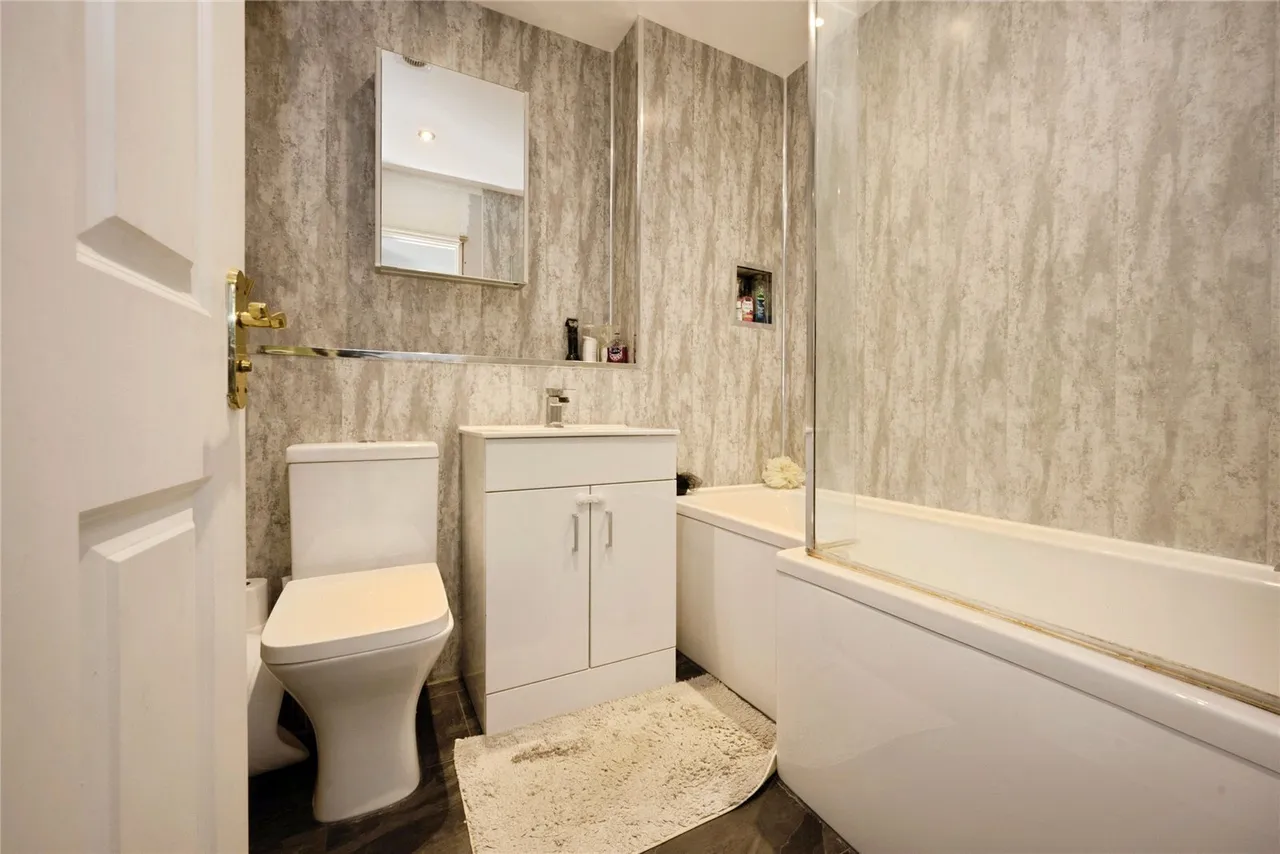 Bushell Close, Leighton Buzzard, LU7, photo 13