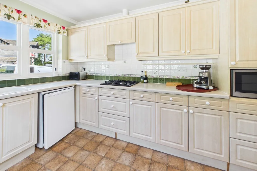 Kentsford Road, Grange-over-Sands, LA11, photo 3