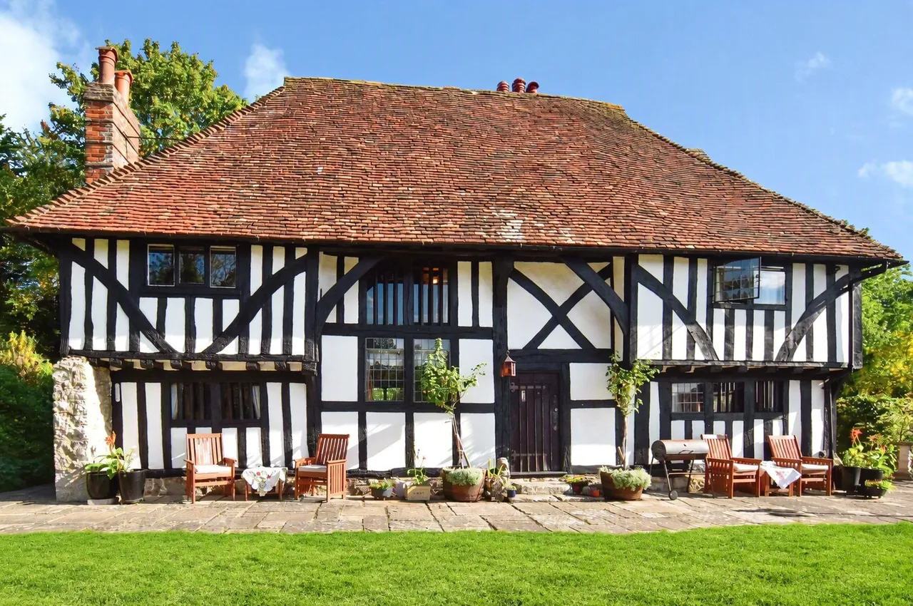 4 bed house for sale, Mote Park, Maidstone, ME15